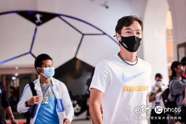 成人自拍视频在线观看