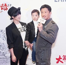 成人自拍视频在线观看